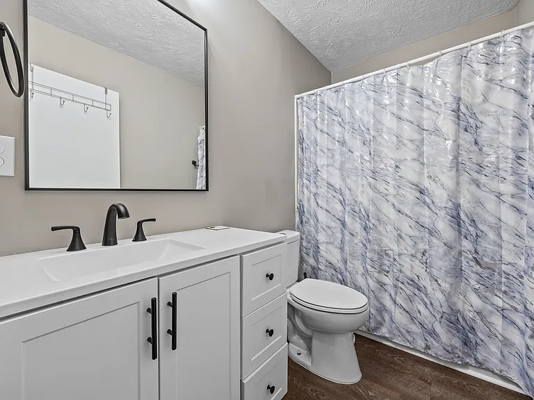 38 Hallmark Dr — Photo 20