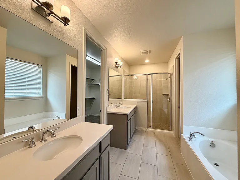 10112 Haversham Dr — Photo 18