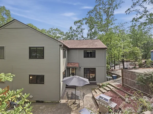 30 Mountain Gate Rd Unit 30, Ashland, MA 01721