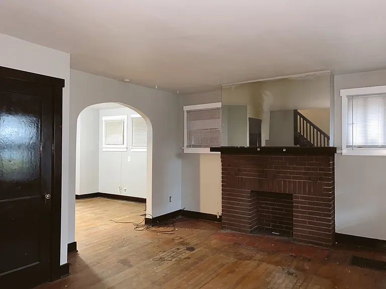 2937 Sacramento Ave — Photo 5