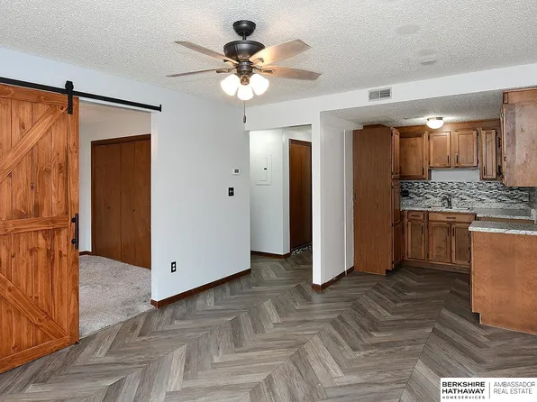 1540 N Cotner Blvd #B107, Lincoln, NE 68505