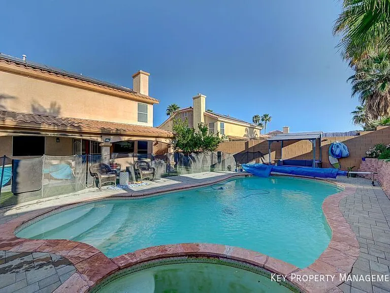 3941 Equinox Ct — Photo 15