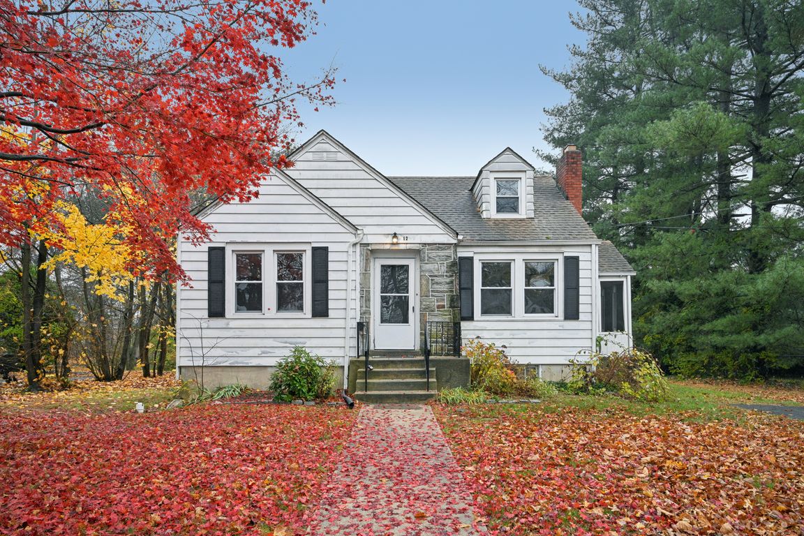 Normal Blvd-S2011-001.jpg