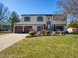 6 Sophie St, Parlin, NJ 08859