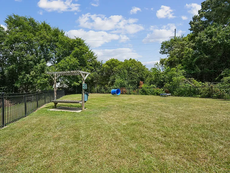 Viera Aiken — Photo 21