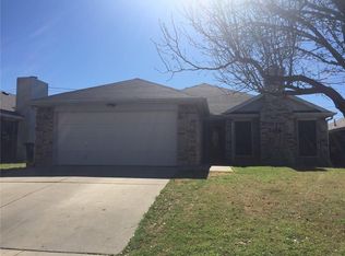 1704 Canyon Ridge St, Fort Worth, TX 76131