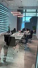 300 S Biscayne Blvd #T-2609 — Photo 25
