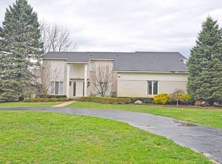 2881 E Clarkston Rd, Oakland, MI 48363