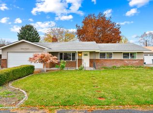 512 N 38th St, Yakima, WA