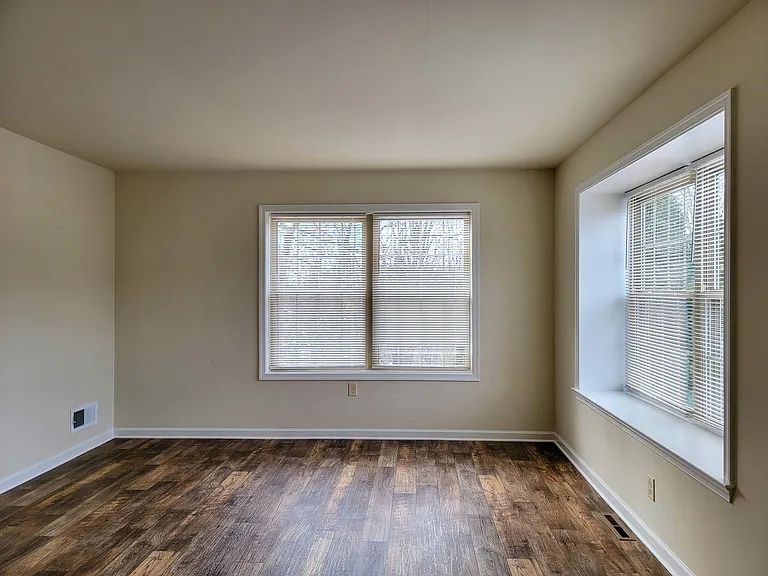 542 Indian Rock Cir — Photo 24
