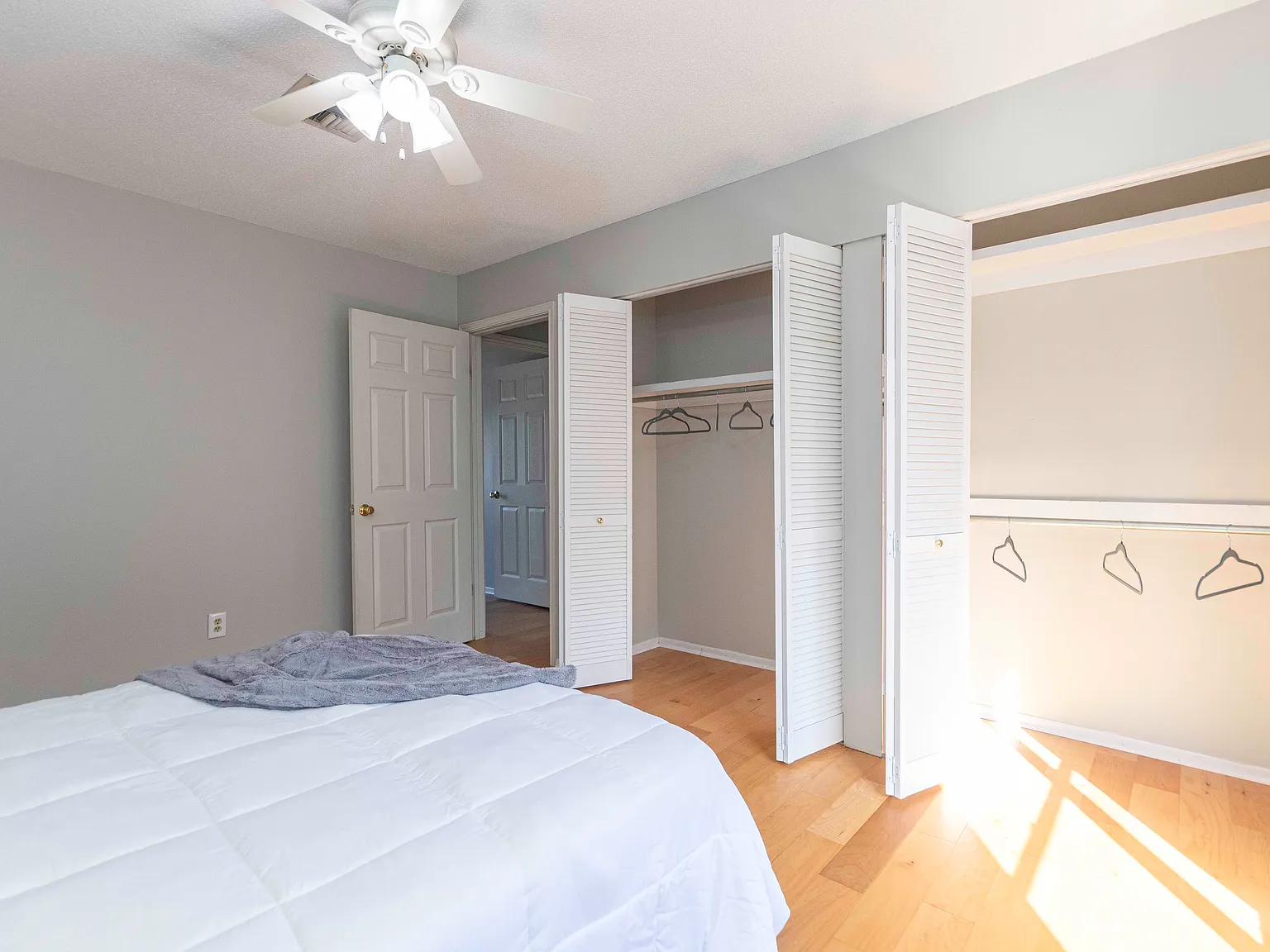 2 bed, $2,500 — Photo 4