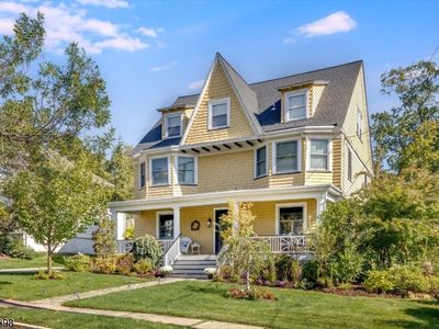 25 Ridgewood Ter, Maplewood, NJ, 07040