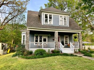 525 S Maple St, Siloam Springs, AR 72761