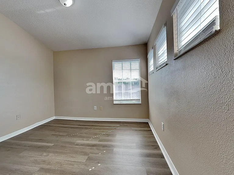 25741 Crippen Dr — Photo 18