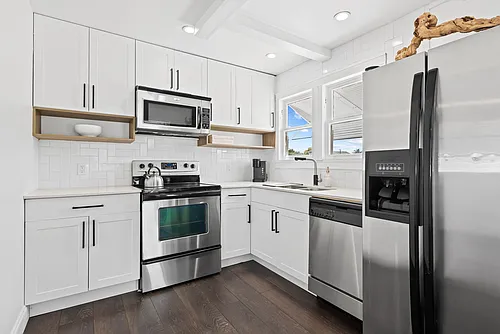 29 1/2 Ocean Breeze St Photo 1