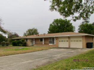902 McNeel Rd, San Antonio, TX 78228