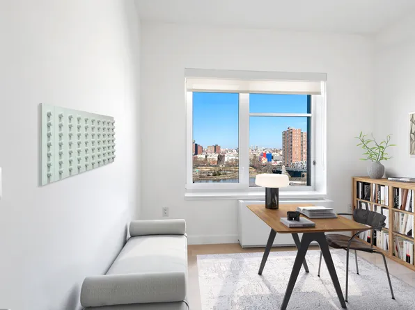 445 Gerard Avenue image 8 of 8