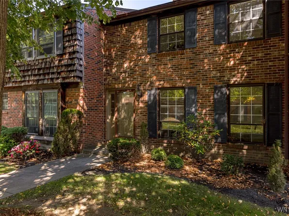 234 Wedgewood Dr, Williamsville, NY 14221