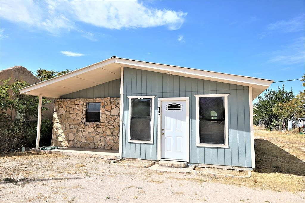 307 E Oak St, Sanderson, TX 79848 MLS 50060550 Zillow