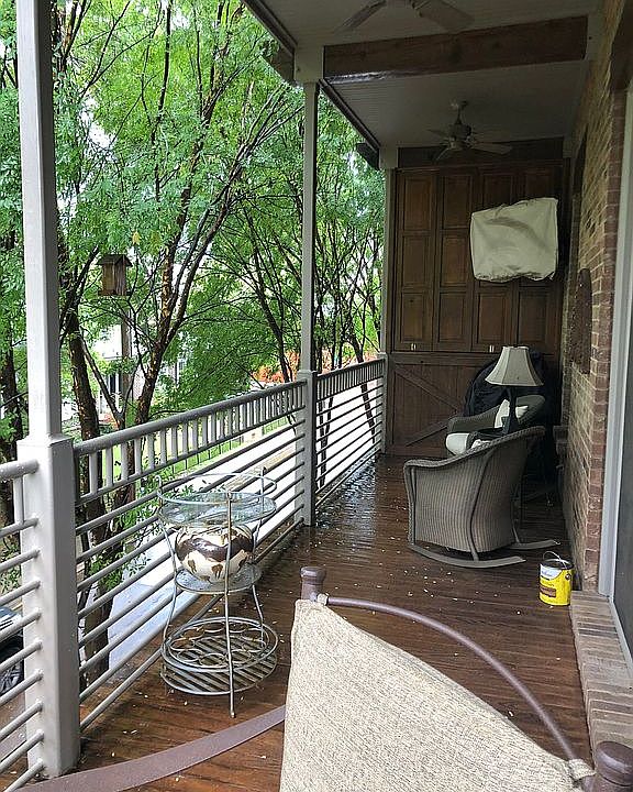 1st image of 405 S 11th St #208