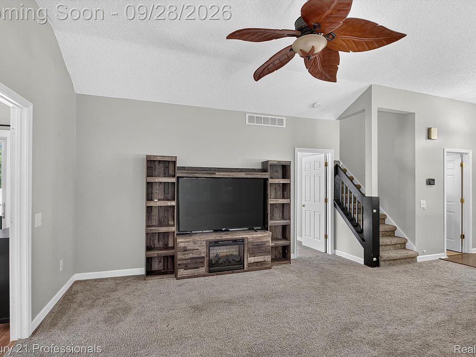 44409 James Ct, photo 7