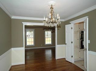 4719 Kings Down Rd, Atlanta, GA 30338