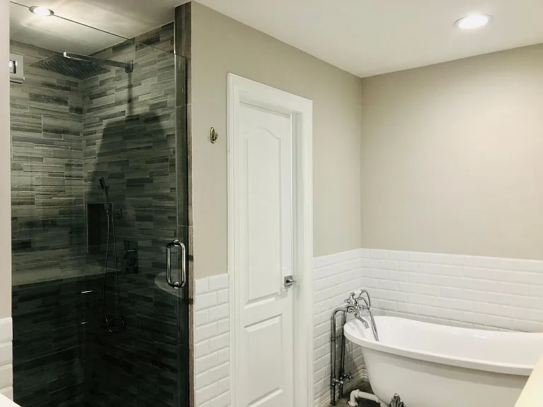 6825 Lexington Dr — Photo 17