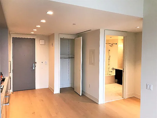 Rented by Jade Stone Real Estate Consulting | media 61