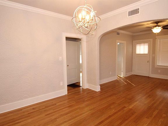 5th image of 2106 Escambia Ave