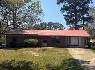 516 Gammage Rd, Eufaula, AL 36027