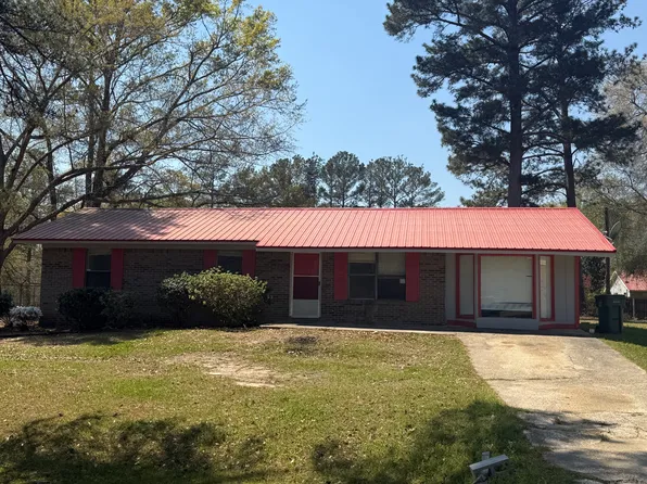 516 Gammage Rd, Eufaula, AL 36027