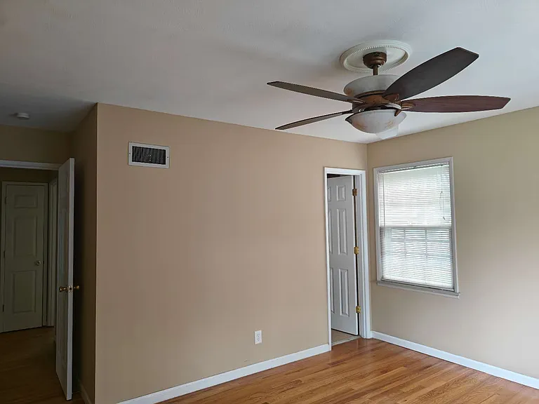1355 Burning Tree Dr — Photo 8