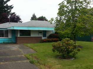 10941 NE Russell St, Portland, OR 97220