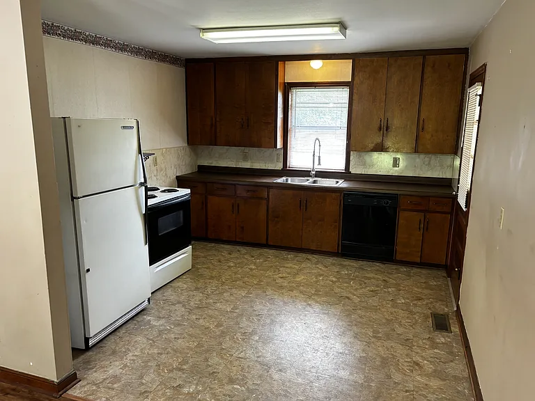 307 N Central Ave — Photo 4