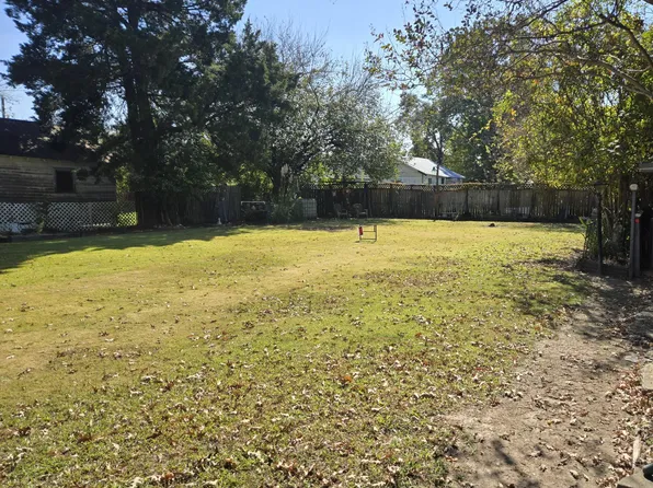 211 Dewey St, Lafayette, LA 70501