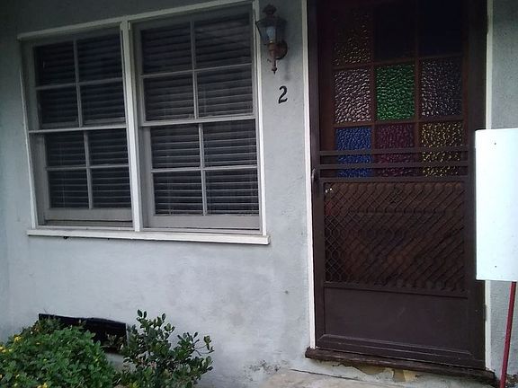3rd image of 269 Corona Ave APT 2