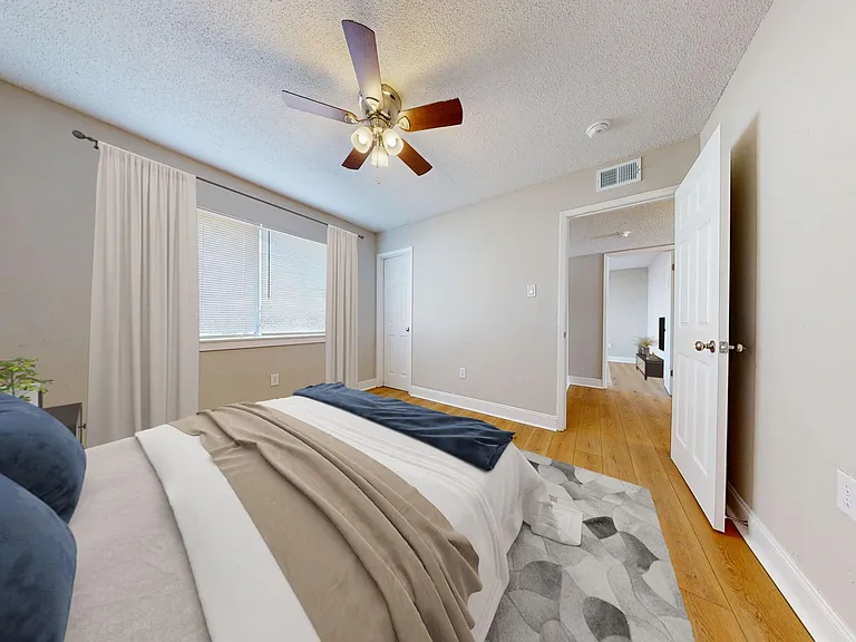 Gulf View Apartments — Photo 83
