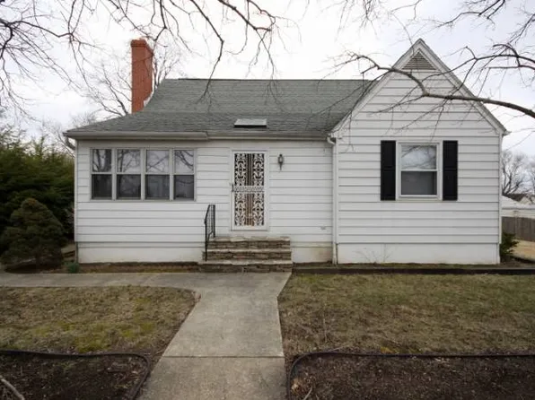 5715 Phillips St, Baltimore, MD 21225