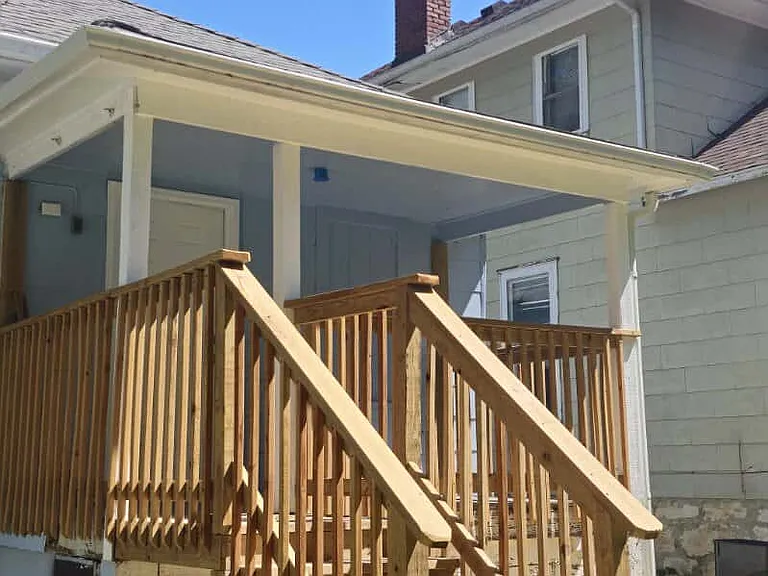 825 Ottawa St — Photo 10