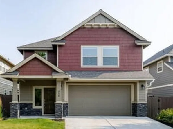 3129 NE Flagstone Ave, Bend, OR 97701