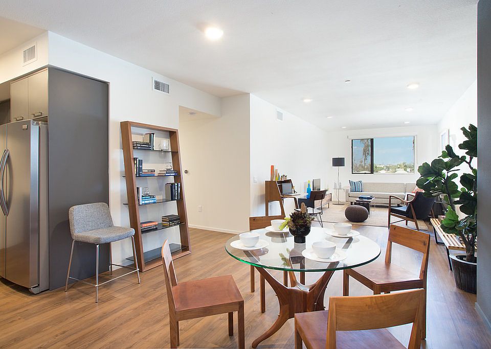 1st image of 12636 Matteson Ave APT 203