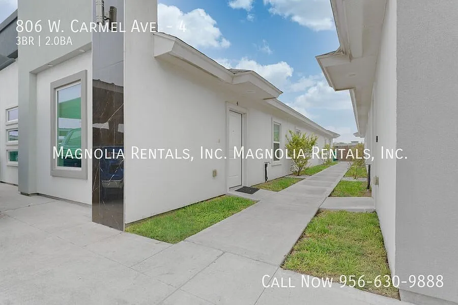 Building Photo - 806 W Carmel Ave #4