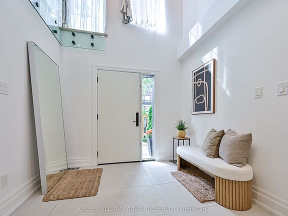 4th image of 17 Haig Ave #B
