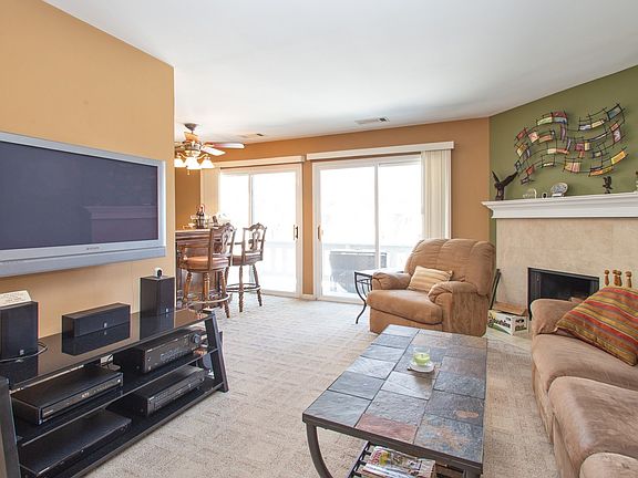 4th image of 272 Kings Mill Ct Unit C2