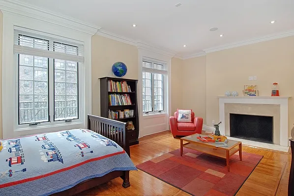 Sold by Corcoran | media 3