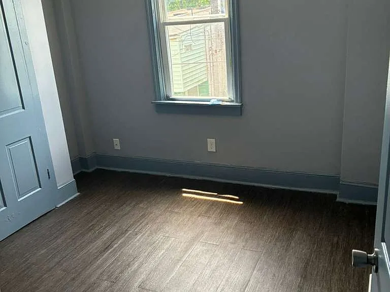 2832 Parkwood Ave — Photo 15