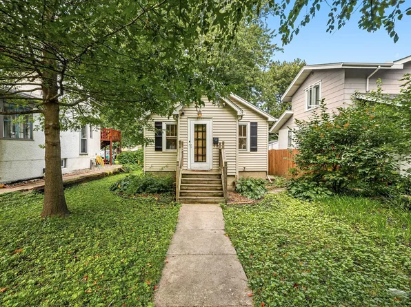 1027 26th Ave SE, Minneapolis, MN 55414