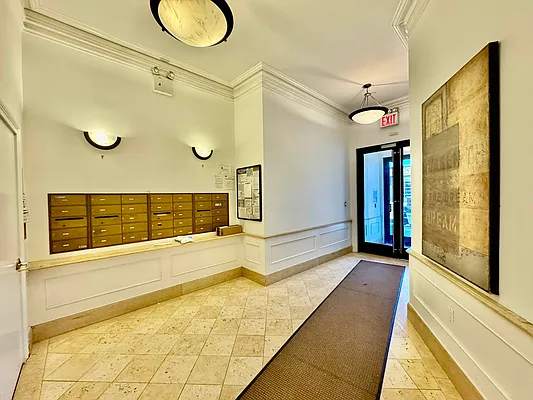 Rented by Highline Residential | media 12