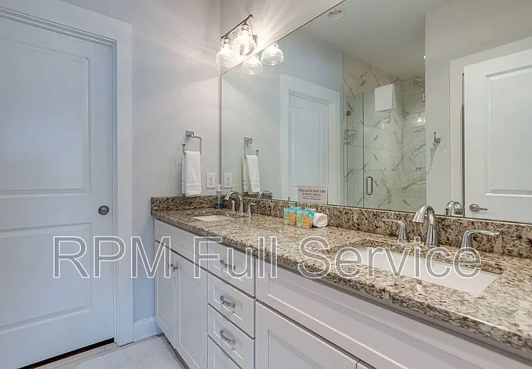 505B Wedgewood Ave — Photo 22