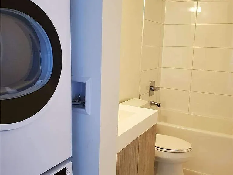 251 Jarvis St #3713 — Photo 5